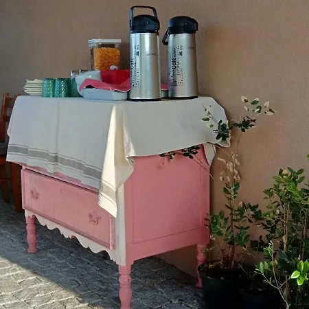 Moimenta לינה וארוחת בוקר